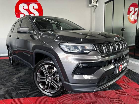 JEEP COMPASS 1.3 T270 TURBO FLEX LONGITUDE AT6